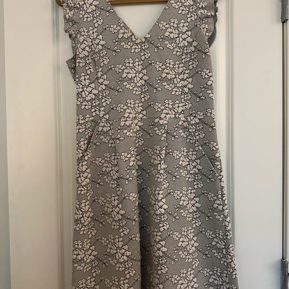 Tabitha Gray and White Floral Mini Dress